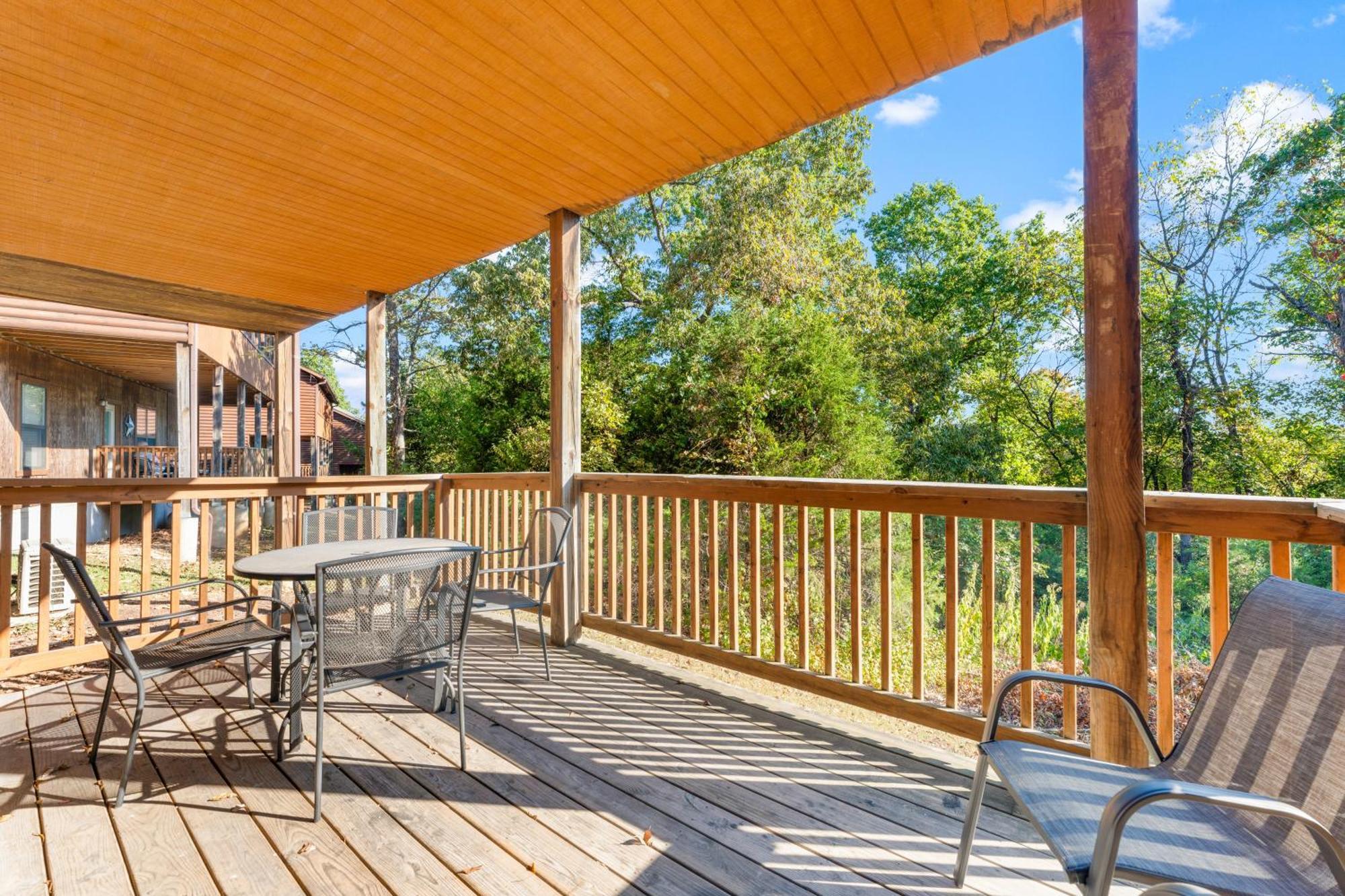 Ozarks Oasis Cabin Villa Branson Exterior photo