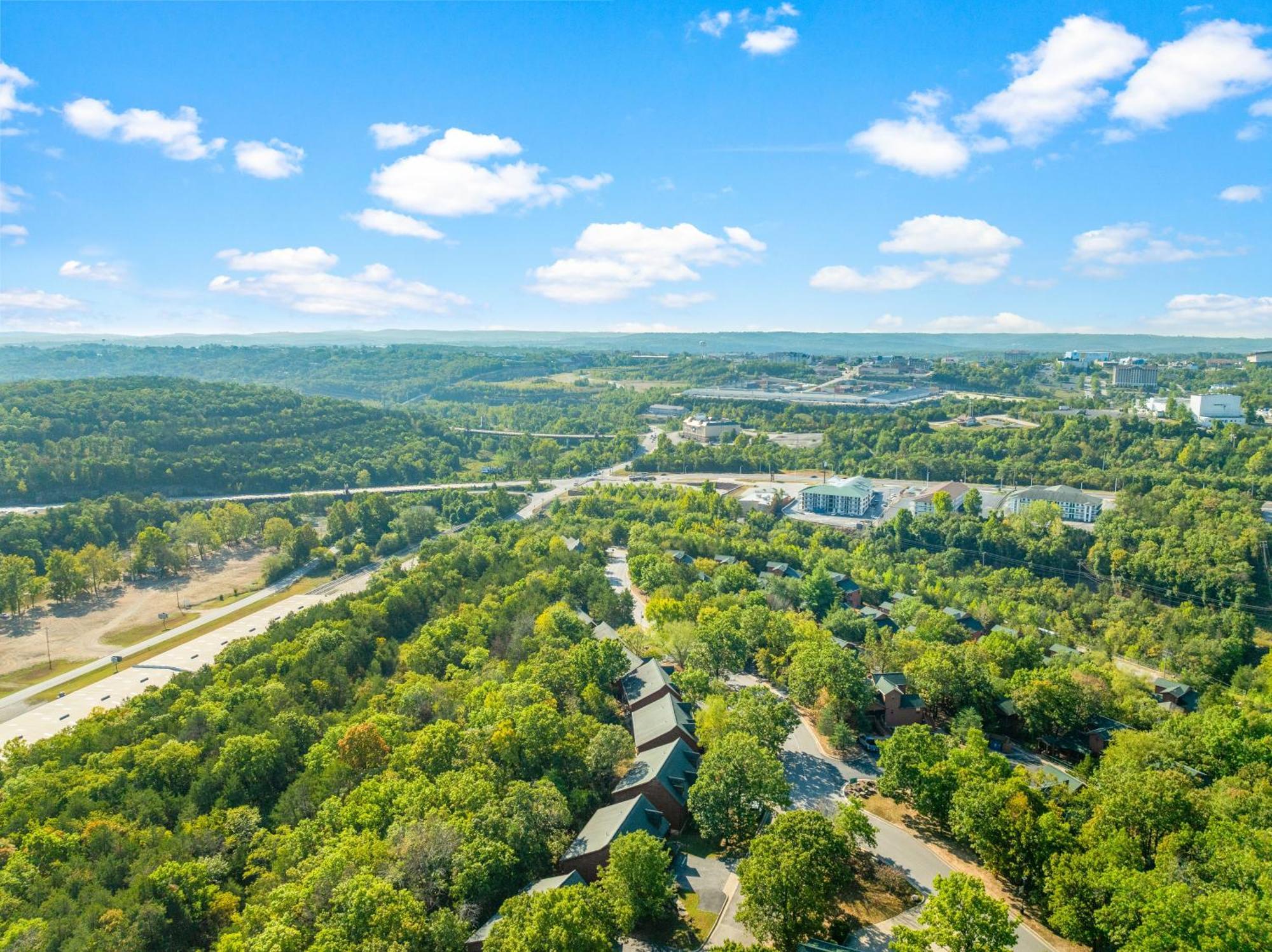 Ozarks Oasis Cabin Villa Branson Exterior photo